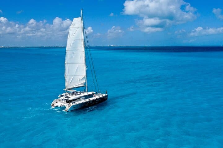 Luxury Catamaran to Isla Mujeres: Platinum Day Trip from Cancún photo 2