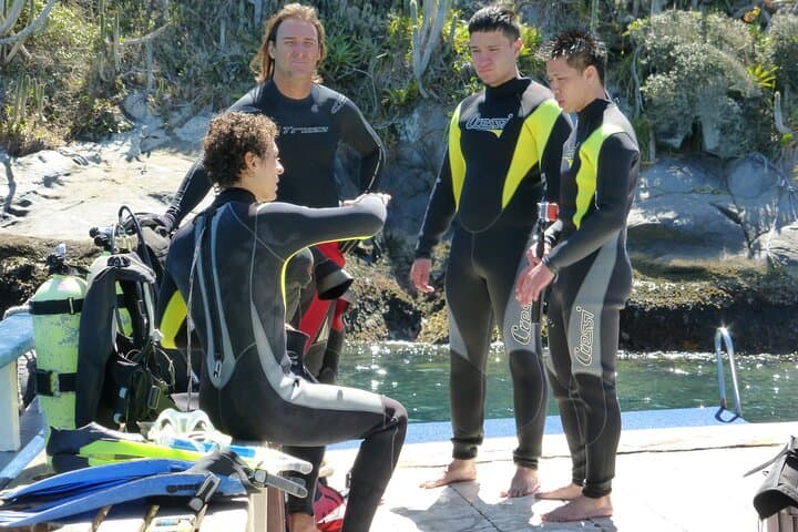 Day Trip Scuba Diving from Rio to Arraial do Cabo — All-Inclusive Experience photo 3
