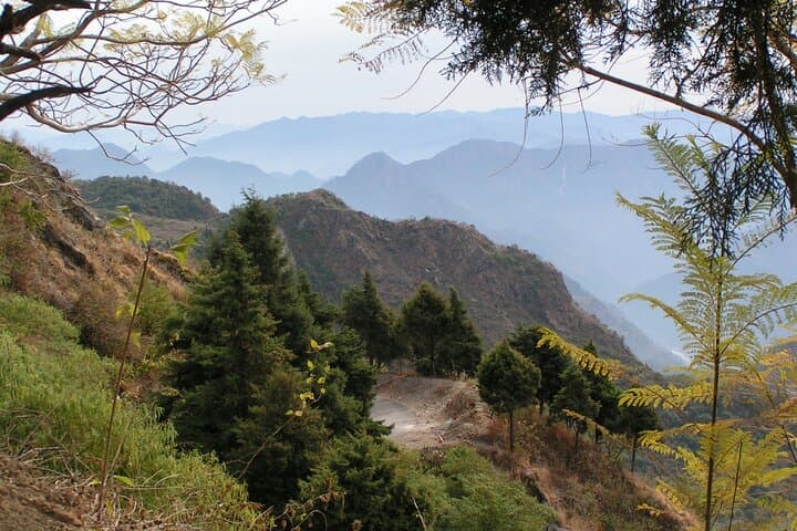 4-Day Moderate Himalayan Treks From Delhi to Rishikesh: Kunjapuri & Patho Village photo 4