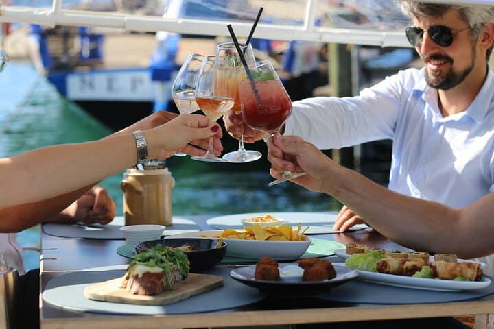 Geneva Apero TukTuk Tour: Electric TukTuk Lake Geneva Aperitif & Culinary Drive photo 5