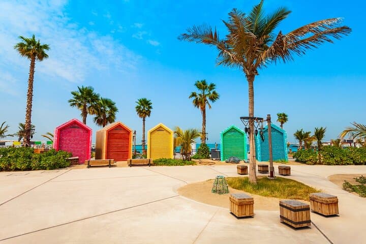 La Mer Beachfront Tour Dubai: Shared Beach Day & Boardwalk Stroll