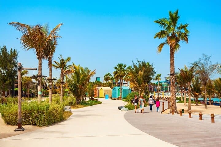 La Mer Beachfront Tour Dubai: Shared Beach Day & Boardwalk Stroll photo 5