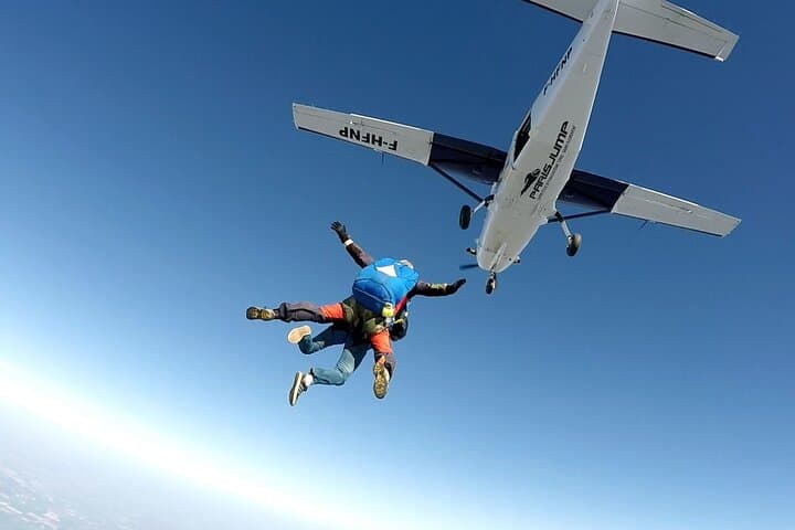 Tandem Parachute Jump to Taroudant from Agadir — Full-Day Skydiving Excursion photo 3
