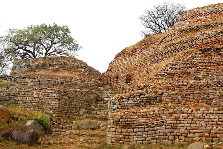 Khami Ruins and Matopos Silunguzi Village Day Tour from Bulawayo photo 3