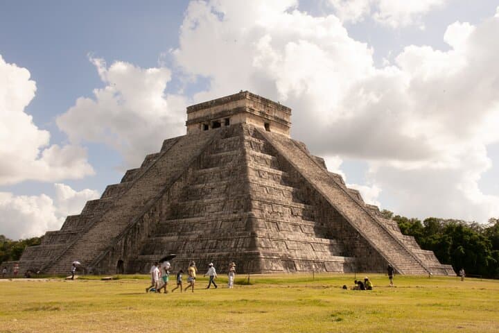 Chichen Itza and Two Cenotes: Day Tour from Cancun & Playa del Carmen