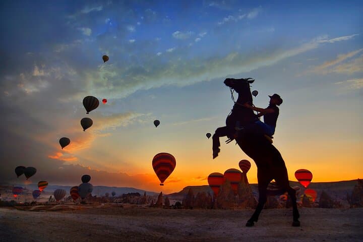 Cappadocia Horse Riding: Sunset Trails Through the Fairy Chimneys photo 5