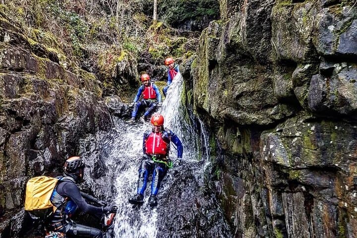 Gorge Scrambling in Snowdonia: Family-Friendly Canyoning Adventure photo 3