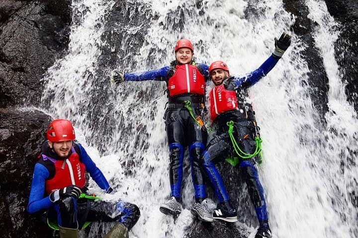 Gorge Scrambling in Snowdonia: Family-Friendly Canyoning Adventure