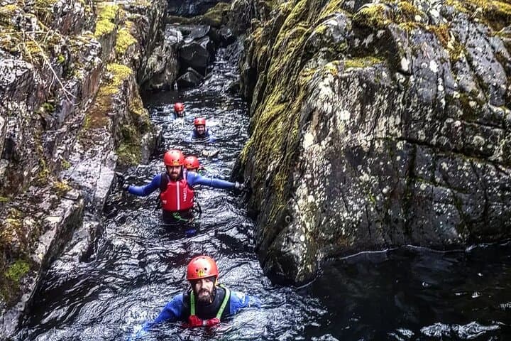 Gorge Scrambling in Snowdonia: Family-Friendly Canyoning Adventure photo 4