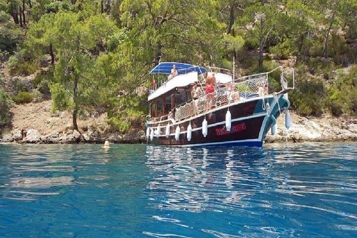 Full-Day Marmaris Boat Cruise: Bays, BBQ Lunch & Unlimited Soft Drinks photo 3