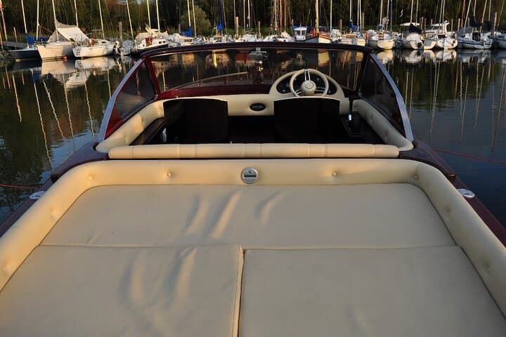 Sunset Boat Ride on Lake Trasimeno with Aperitif or Dinner photo 4
