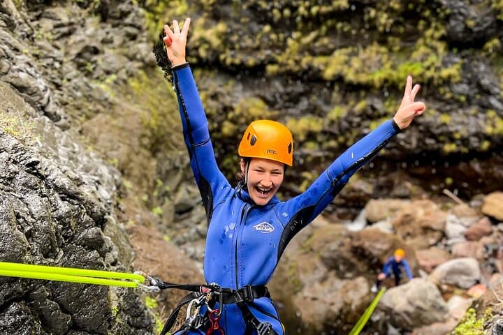 Madeira Canyoning for Beginners: Waterfalls, Rappels & Natural Pools photo 5