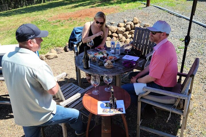 Private Willamette Valley Wine Tour: Custom Tastings & Vineyard Picnic photo 5