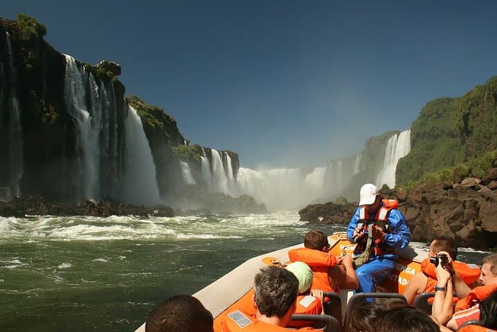 Helicopter Flight Over Iguaçu Falls with Macuco Safari and Parque das Aves photo 3