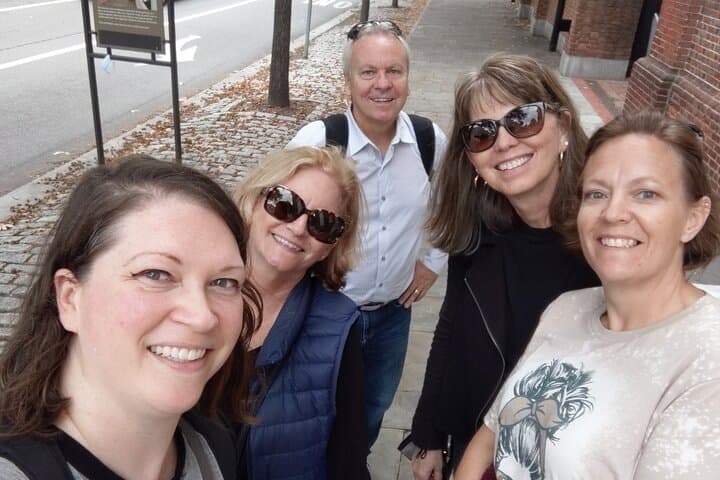 Philadelphia Founding Fathers Quest: Self-Guided Historic City Game photo 2