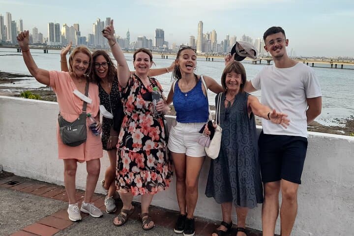 Miraflores Locks & Casco Viejo: Panama Canal and Colonial Walking Tour photo 2