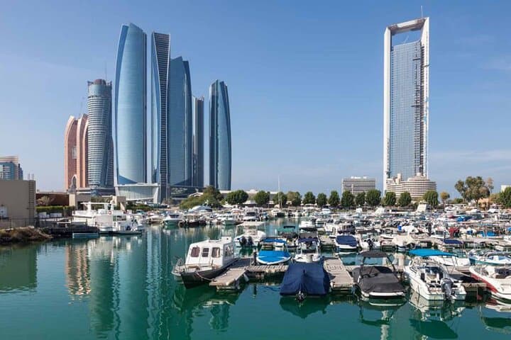 Full-Day Abu Dhabi: Sheikh Zayed Grand Mosque, Corniche & Ferrari World photo 2