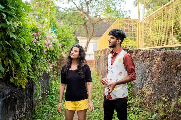 Saligao Village Saunter: Indo-Portuguese Homes, High Tea & Local Lanes