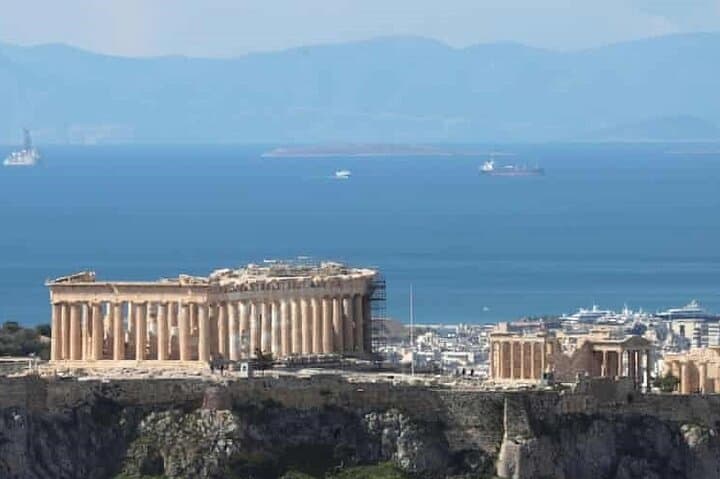 Athens Full-Day Private Tour: Acropolis, Agora & Local Lunch photo 6