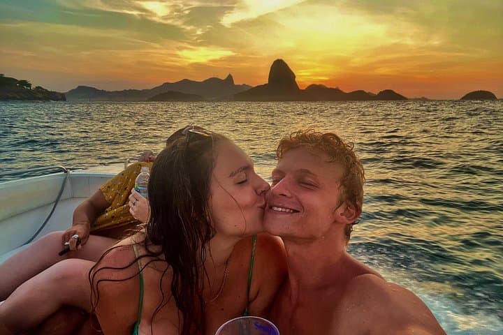 Sunset Speedboat Tour in Rio de Janeiro — Sugarloaf & Corcovado Views with Beer photo 1