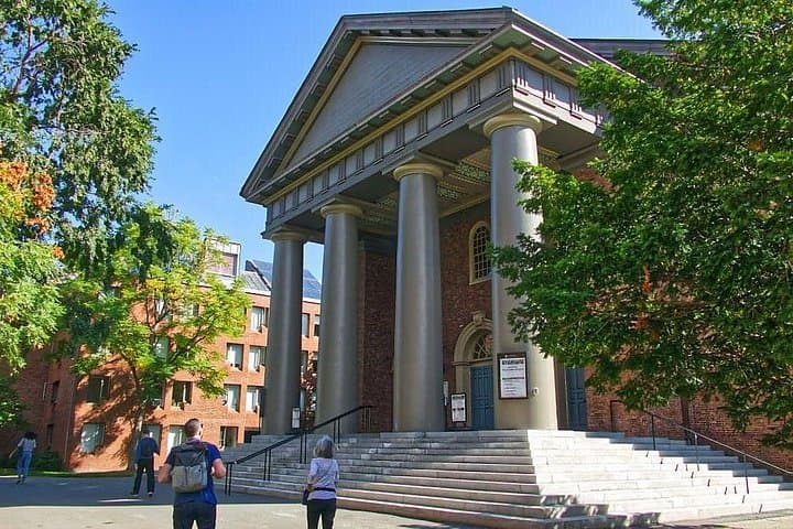 Private Boston History & Harbor Cruise — Harvard, USS Constitution & Bunker Hill photo 4