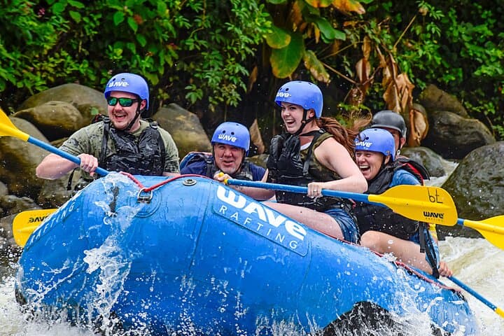 Balsa River Rafting: Arenal to Manuel Antonio Shuttle with Class II–III Rapids photo 3