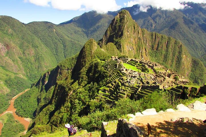 Machu Picchu Day Trip from Cusco: Shared Train & Guided Tour photo 3