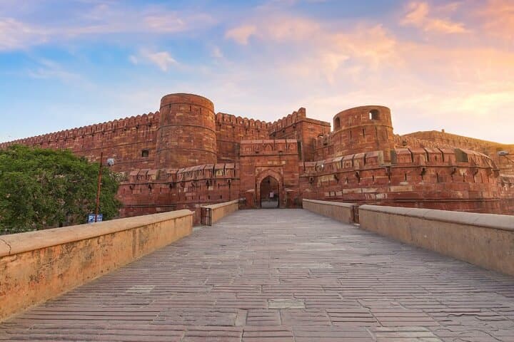Taj Mahal Express Day Tour from Delhi: Skip-the-Line Private Visit to Agra Fort & Itimad-Ud-Daulah photo 2