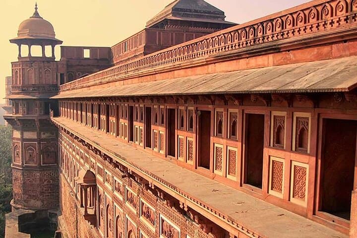 Same-Day Taj Mahal & Agra Fort Tour from Delhi by Superfast Train photo 2