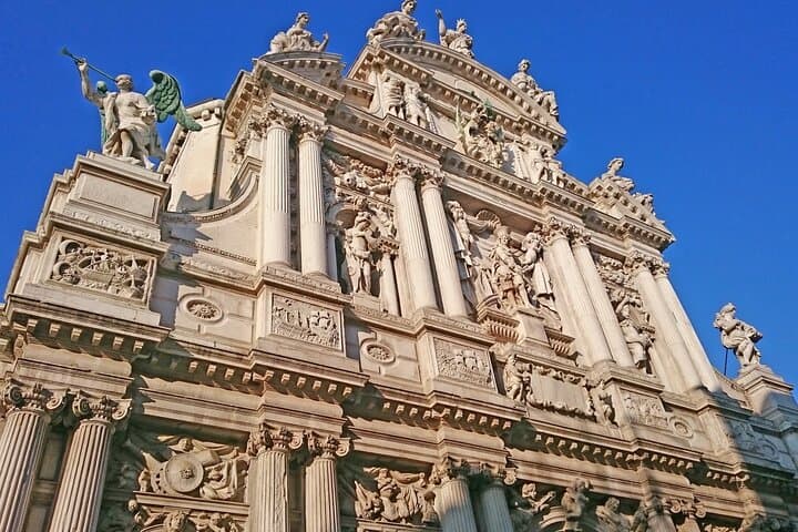 Canal-Side Stroll: Venice Top Attractions Walking Tour with Local Guide photo 4
