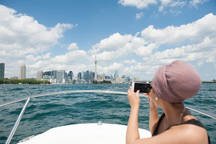 Private Toronto City Tour: CN Tower, St. Lawrence Market & Harbour Cruise photo 1