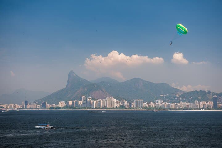 Parasailing Over Rio: Speedboat Tour & 197-ft Aerial Views of Sugarloaf, Copacabana & Ipanema photo 4