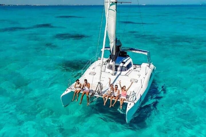 Deluxe Catamaran to Isla Mujeres: Snorkel, Beach Club & Open Bar Experience photo 6