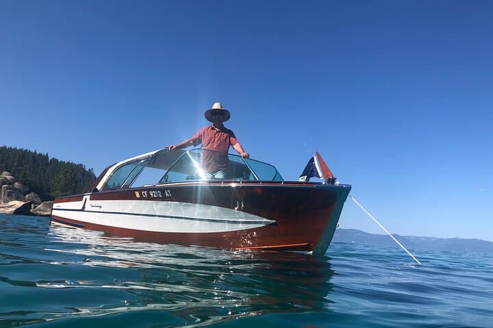 Private Lake Tahoe East Shore Classic Boat Tour — 2-Hour Radiance Cruise photo 4
