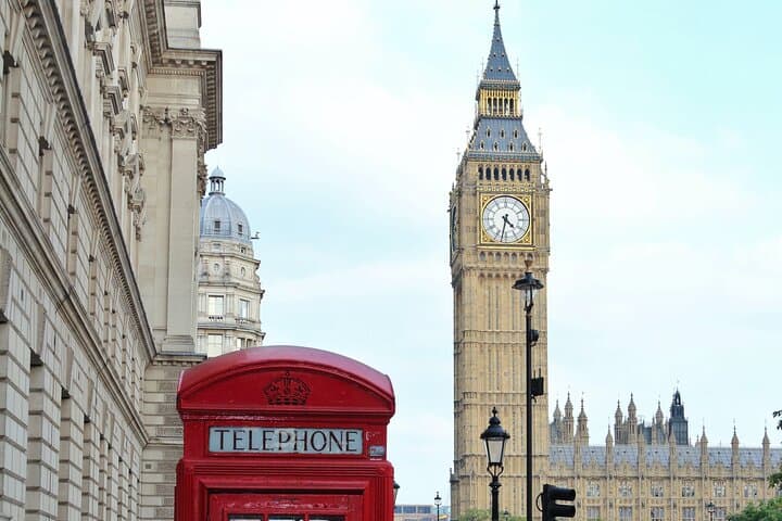 Westminster Self-Guided Walking Tour — Parliament to Buckingham Palace
