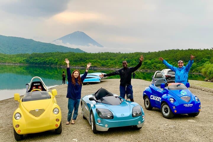 Tomica E‑Car Tour Around Lake Kawaguchiko: Drive Mini EVs with Fuji Views photo 2