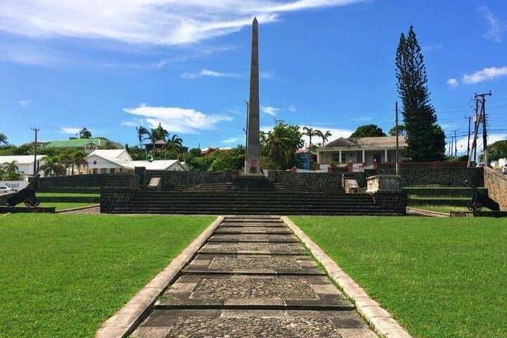 St Kitts Private Transfer: Park Hyatt & Cockleshell Beach to Basseterre