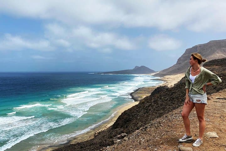 Full-Day São Vicente Island Tour — Mindelo Viewpoints, Baía das Gatas & Monte Verde photo 2