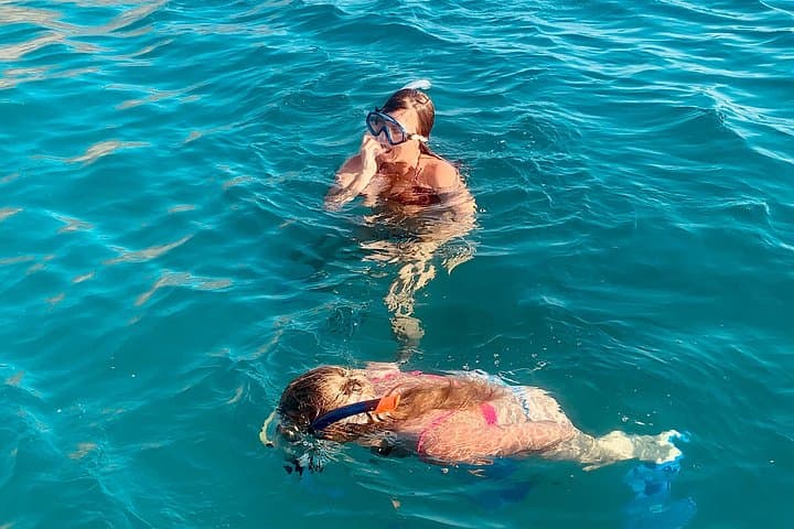 São Pedro Experience: Hike, Beach & Snorkel with Turtles on São Vicente photo 4