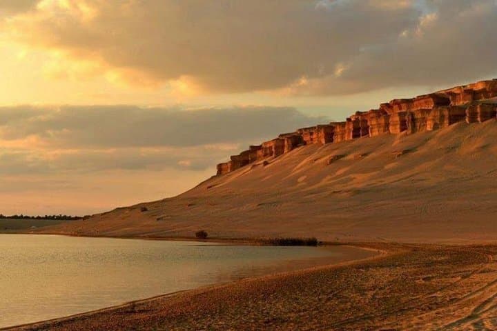 2-Day White & Black Deserts Tour with Bahariya Oasis — Cairo Desert Camping and Sandboarding photo 2