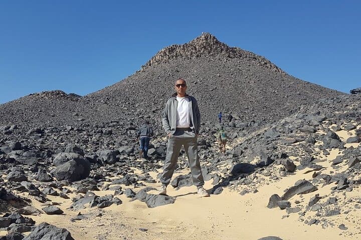 2-Day White & Black Deserts Tour with Bahariya Oasis — Cairo Desert Camping and Sandboarding photo 6