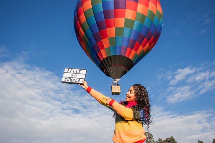 Private Hot Air Balloon Flight Over Andean Lake Near Otavalo photo 3