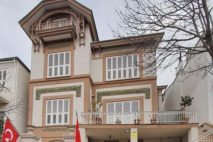 Princes' Islands Hiking with Local Hikers — 12–14 km Büyükada Trek & Turkish Coffee photo 2