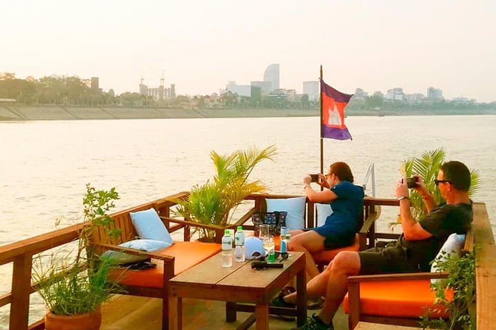 Half-Day Silk Island Mekong Cruise: Phnom Penh Silk Village Tour photo 3