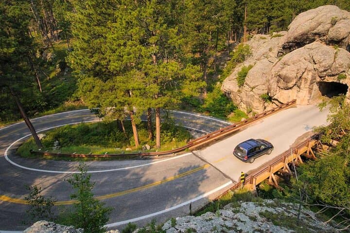 Private Half-Day Mount Rushmore & Black Hills Tour — Needles Highway, Sylvan Lake & Iron Mountain Road photo 4