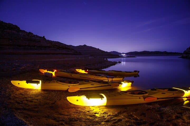 Lake Mead Sunset Kayak Tour: Paddle, Swim & Campfire on Boulder Island