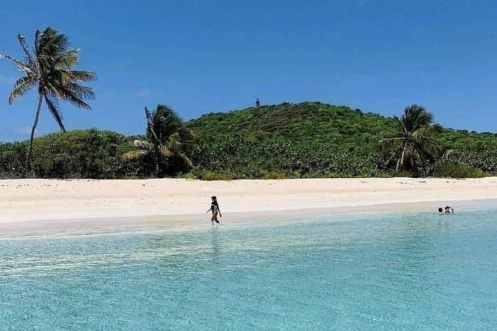 Private boat trip to Palomino & Cayo Icacos from Fajardo photo 5