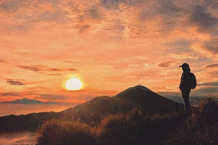 Mount Batur Sunrise Hike: Private Trek with Volcanic Breakfast photo 4