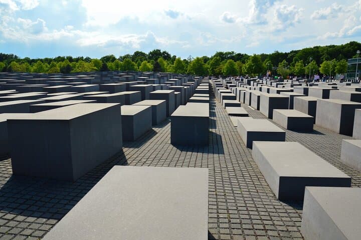 Walking Berlin's Last Days: Self-Guided WWII Puzzle Walk photo 3