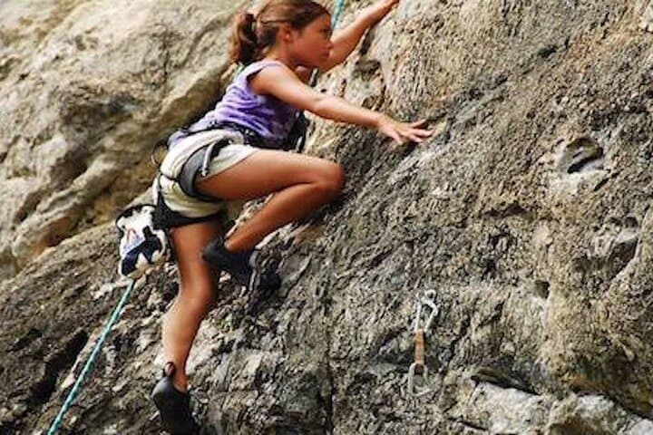 Railay Beach Rock Climbing: Krabi’s Ultimate Climbing Experience